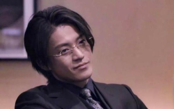 日本男星小栗旬_小栗旬_小栗旬女儿网友羡慕