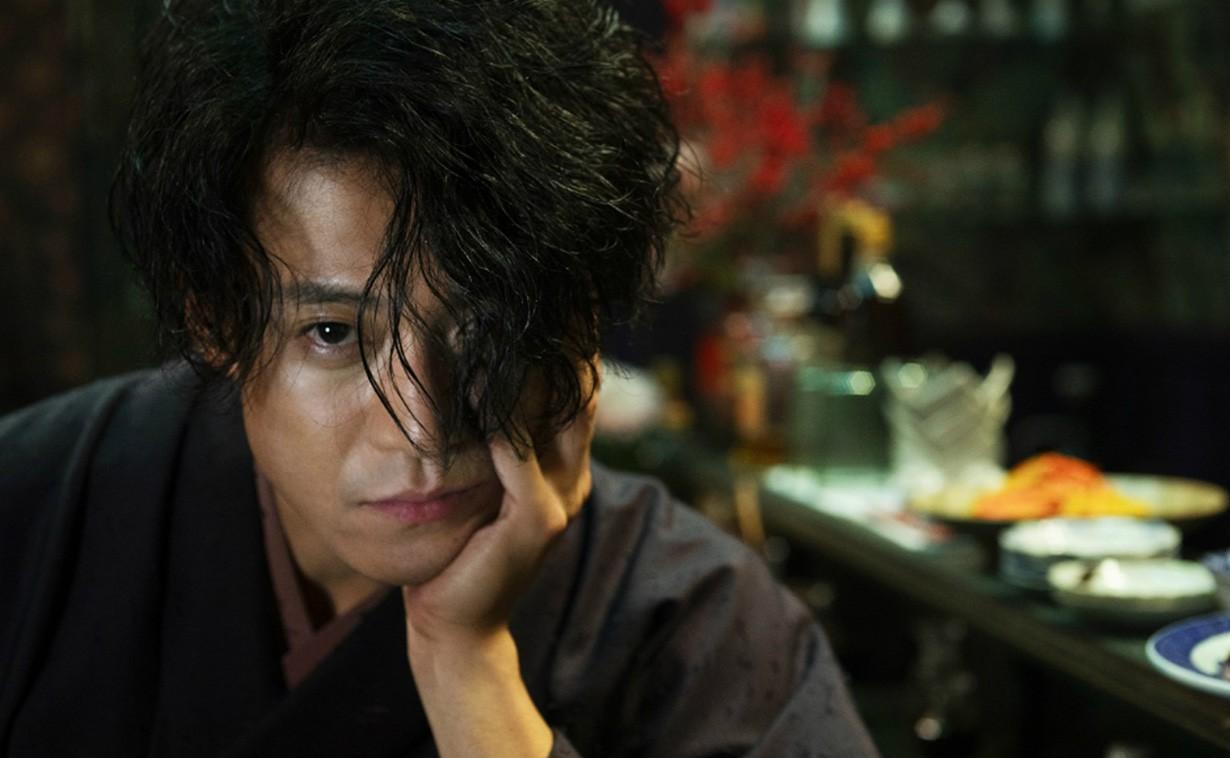 小栗旬 韩流男神 熟男魅力_小栗旬