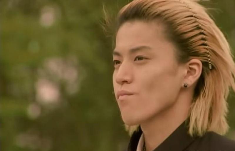 小栗旬_小栗旬 韩流男神 熟男魅力