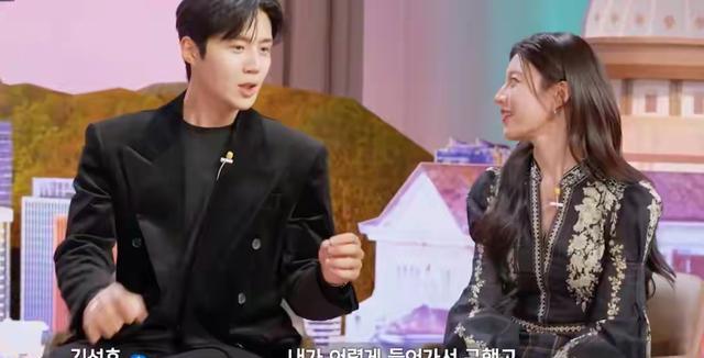 爱情怎么翻译_爱情怎么翻译_跨语言恋爱真人秀